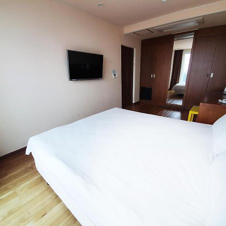 Jeju Jungmun Ocean Blue Hotel Seogwipo Extérieur photo