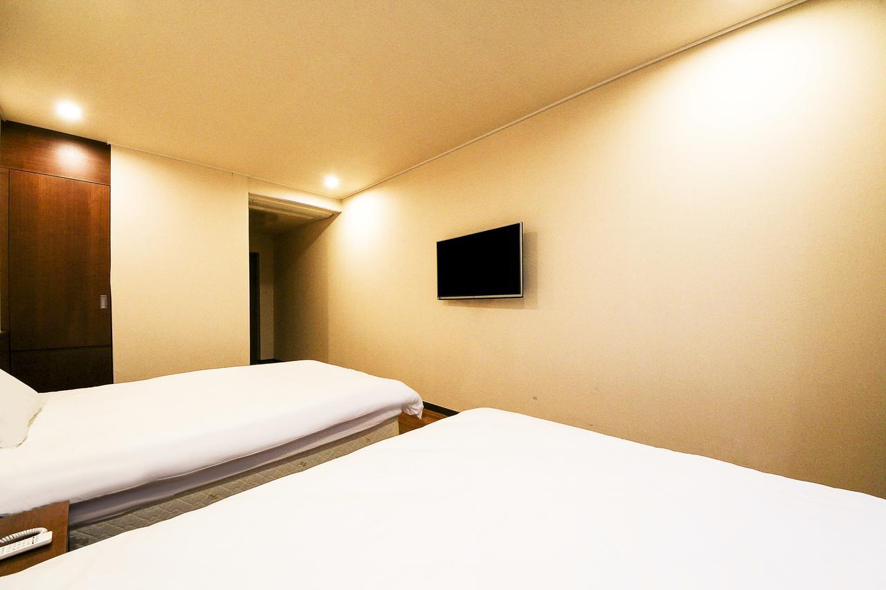 Jeju Jungmun Ocean Blue Hotel Seogwipo Extérieur photo