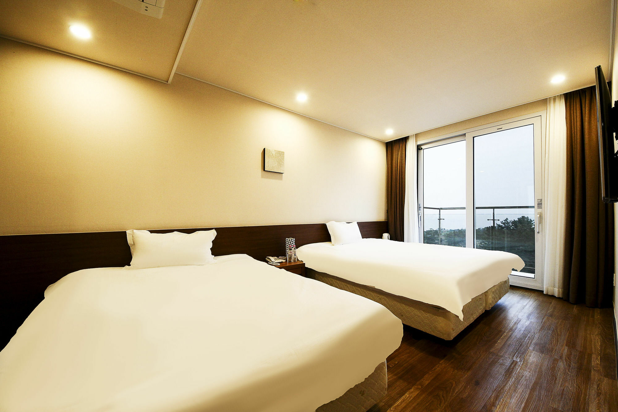 Jeju Jungmun Ocean Blue Hotel Seogwipo Extérieur photo